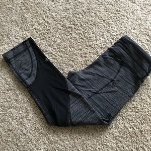 Lululemon cropped leggings